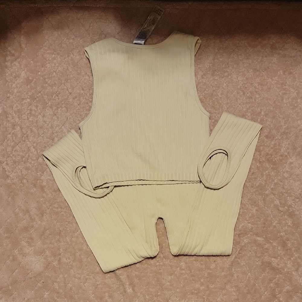 Zara Cream Ribbed Knit Set - Picture 2 of 2